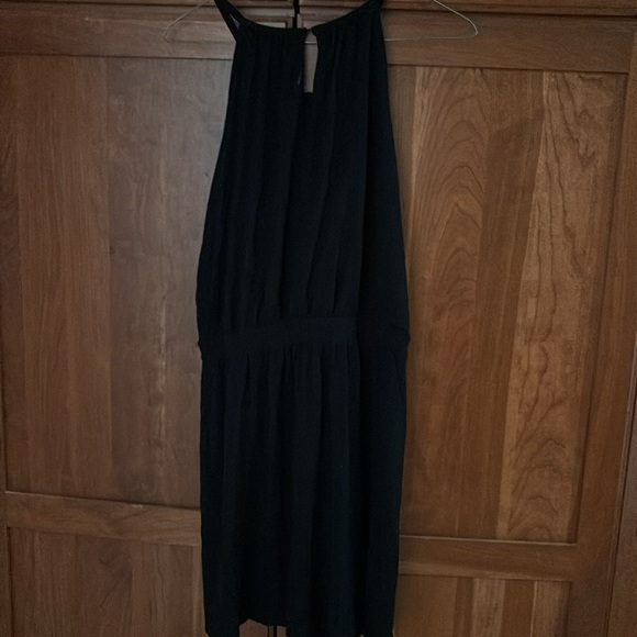 Women’s short black dress. Elastic waist key hole with button in back. Size M - Picture 3 of 4